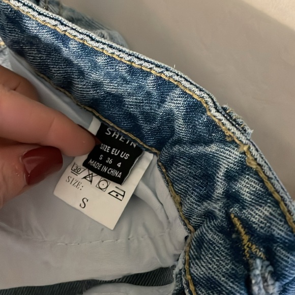 SHEIN size 4 blue destroyed open knee jeans - Picture 2 of 3